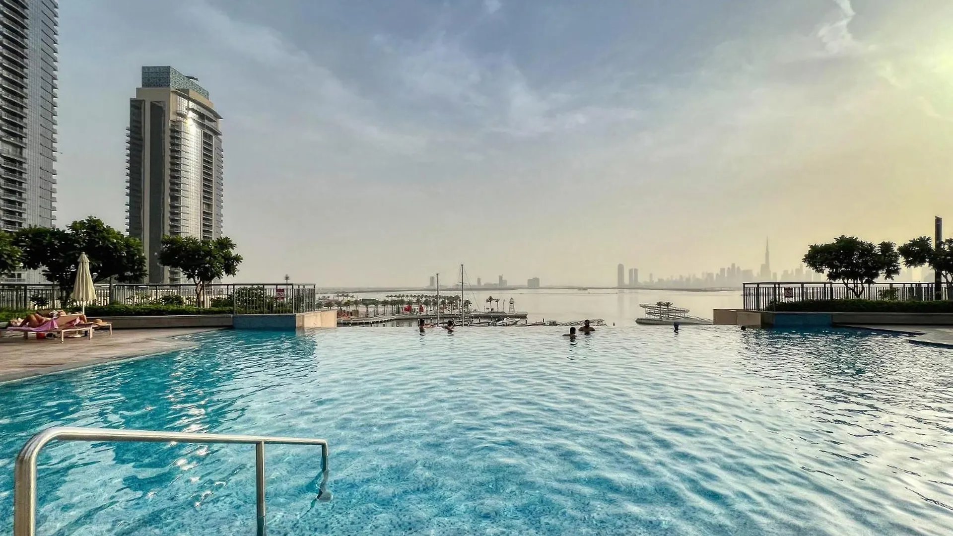 Majestic Stay At Dubai Creek Residences